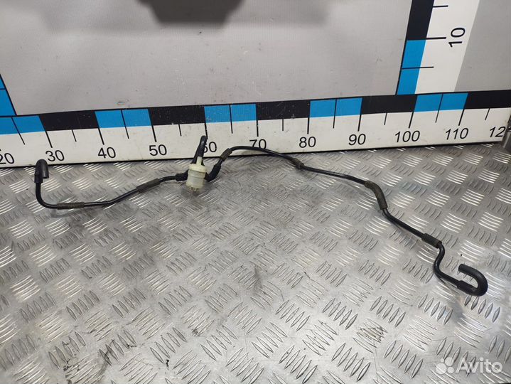 Б/У Трубка вакуумная Mercedes#001