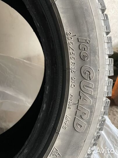 Yokohama Ice Guard F700S 205/55 R16