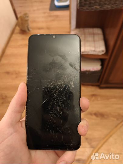 Samsung Galaxy A30, 3/32 ГБ