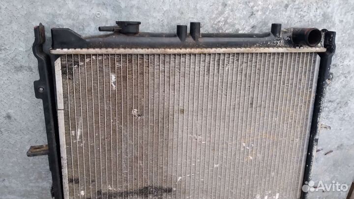 Радиатор охлаждения kia sportage 1