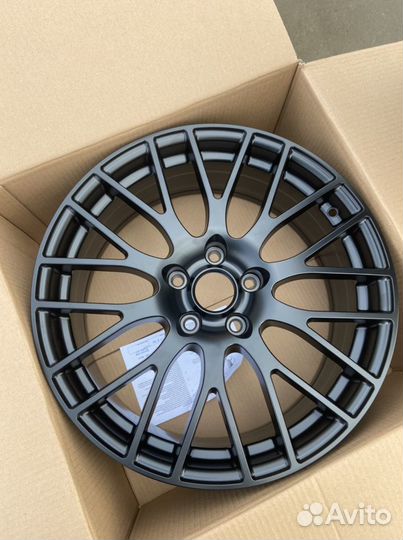 Новые диски Тойота R18 5 114.3 d 60.1 черный мат