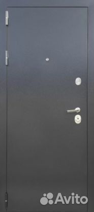 Входная металлическая дверь 
