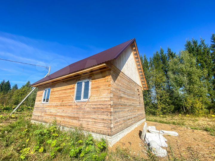 Дом 56 м² на участке 10,6 сот.