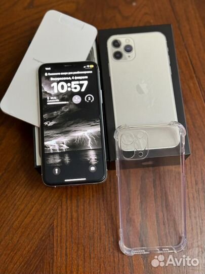 iPhone 11 Pro, 64 ГБ