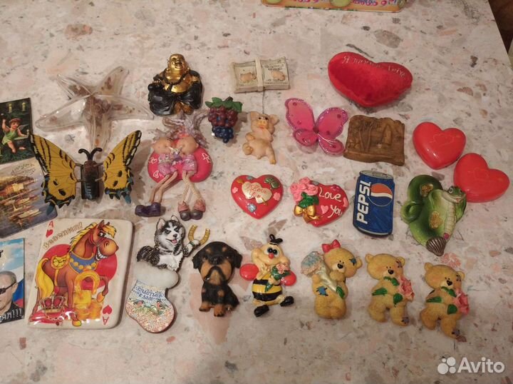 Магниты на холодильник цена за всё