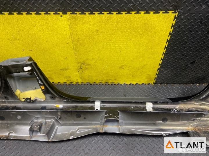 Порог левый toyota corolla fielder