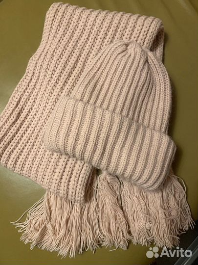 Комплект шапка и шарф