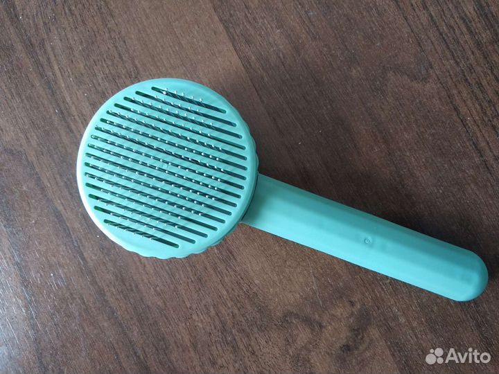 Щётка для вычесывания шерсти