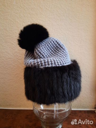 Шапка зимняя вязаная с норкой