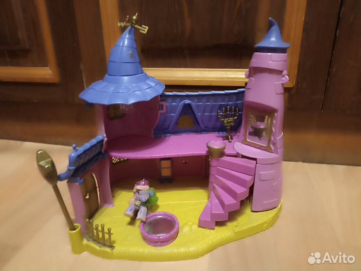 Игрушка Замок