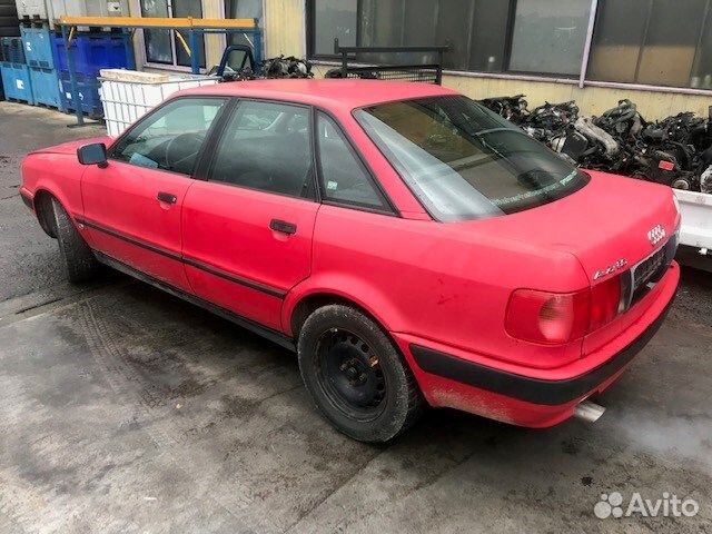 Разбор на запчасти Audi 80 (B4)