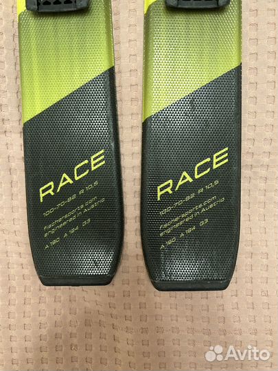 Горнолыжный комплект детский