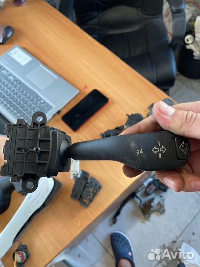 Подрулевой переключатель поворотников Bmw 3 E46