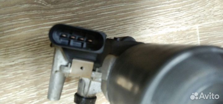 Моторчик стеклоочистителя передний Audi Q5