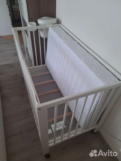 Детская кроватка IKEA + матрас