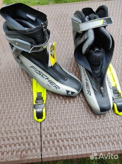 Лыжные ботинки fischer