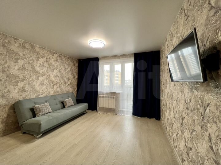 1-к. квартира, 50 м², 10/18 эт.
