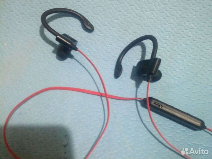 Беспроводная гарнитура наушники