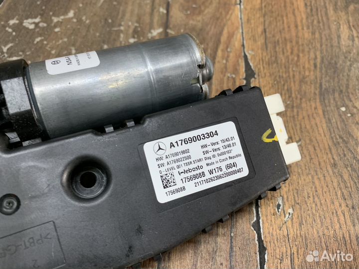 Mercedes Benz AMG A45 W176 Моторчик люка