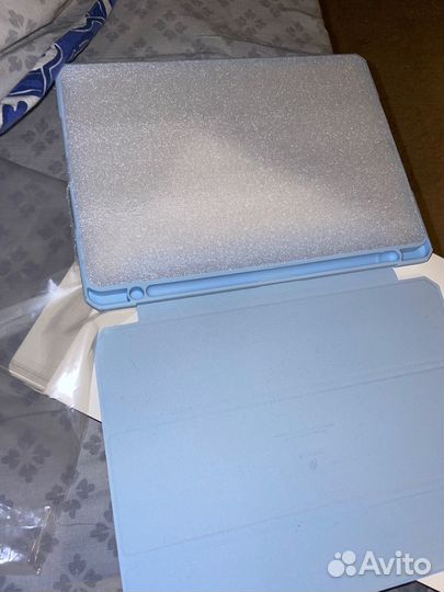 Чехол на iPad 7,8 10'2 с отсеком для apple pencil