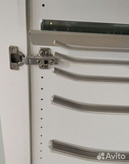 Выдвижная вешалка для брюк IKEA