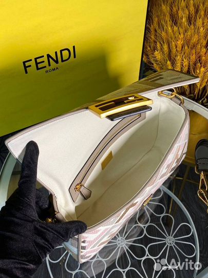 Сумка Fendi