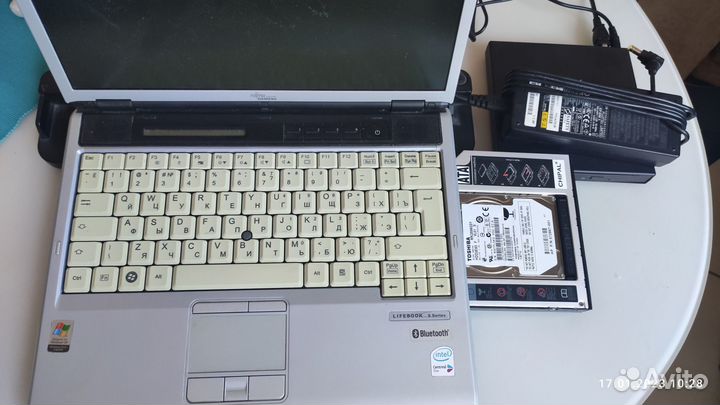 Ноутбук Fujitsu Siemens Lifebook S7110