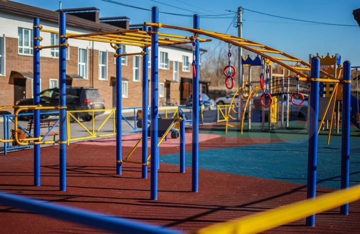 3-к. квартира, 73,5 м², 1/2 эт.