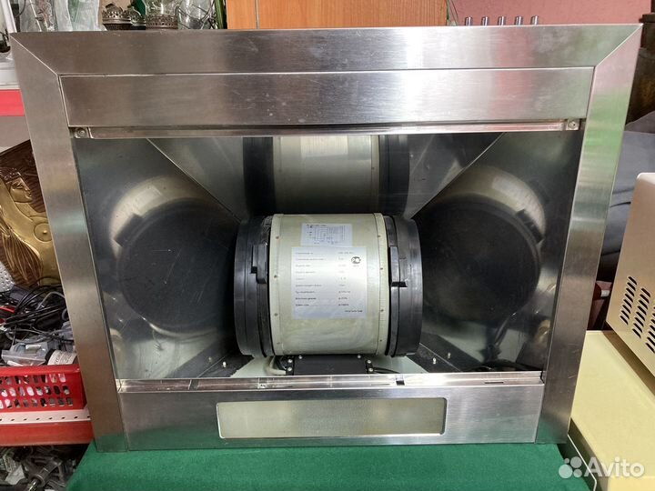 Купольная вытяжка Fiore 60см