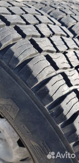 Колеса R 16 на УАЗ в сборе с дискими