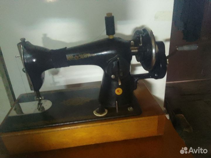 Швейная машина подольск ручная без футляра