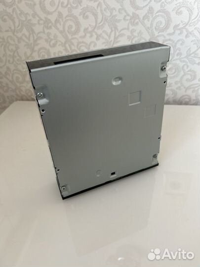 Dvd rw привод Hitachi