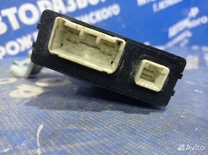 Блок управления Toyota Blade хэтчбек 2GR-FE 2008