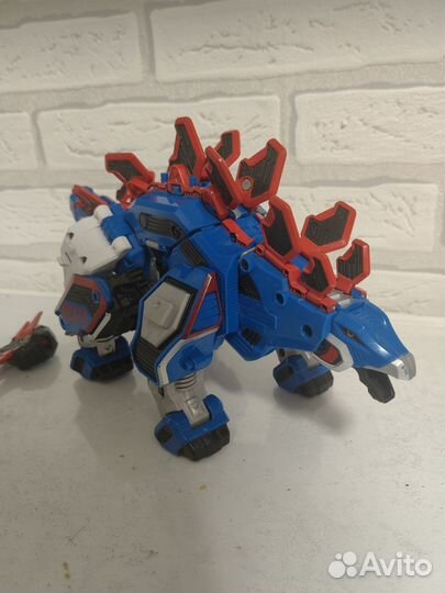 Робот трансформер Геомека Стеготанк