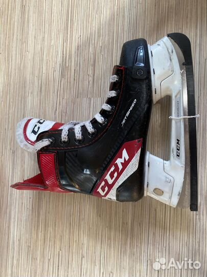 Детские коньки CCM jetspeed YTH