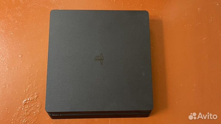 Sony playstation 4 PS4 slim 1tb