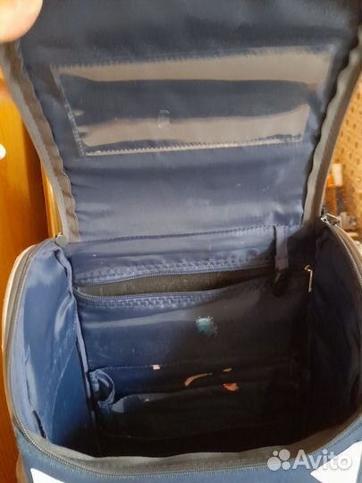 Школьный рюкзак с пеналом