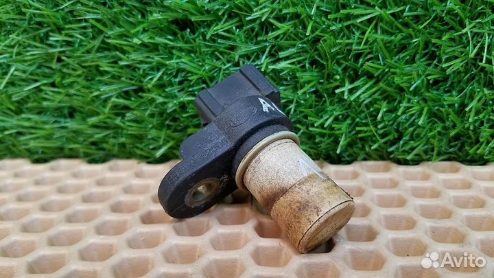 Датчик положения распредвала Hyundai Accent 2 LC