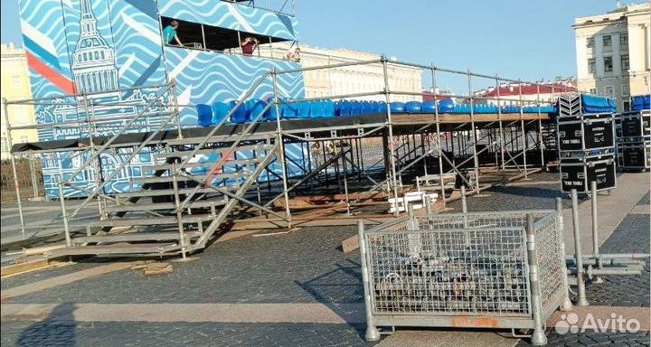 Сценические конструкции Layher траверсы/подиумы