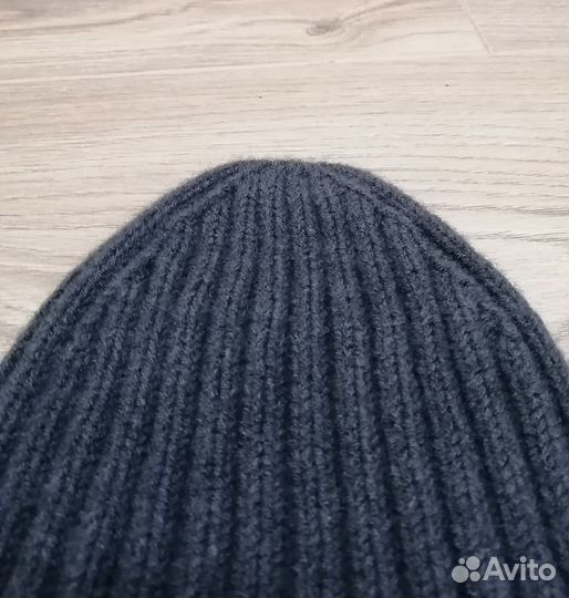 Шапка вязаная ручная работа