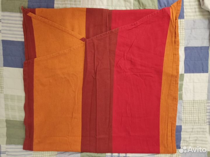 Слинг - шарф длиной около 4,5 м