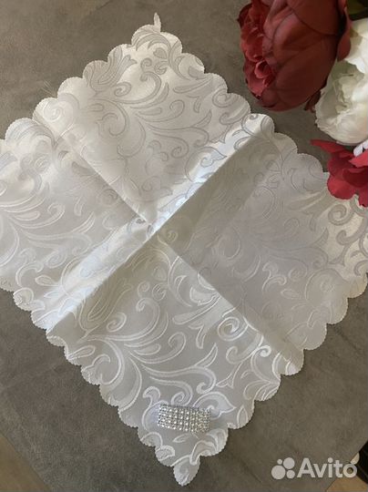 Скатерть с салфетками набор