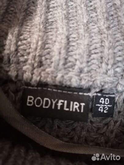 Свитер женский со стразами Bonprix р. 48/50