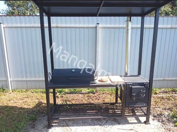 Кованные мангалы с крышей