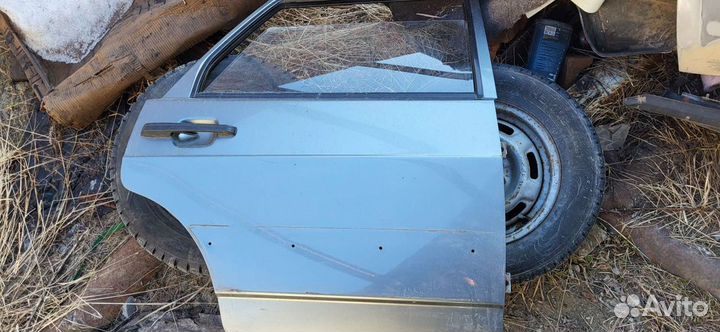 Продам заднюю дверь 2115, 2114,2109
