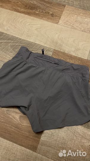 Шорты Nike женские размер L