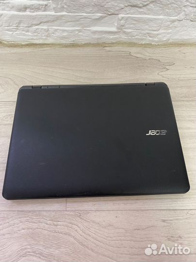 Нетбук Acer ES1-111 series