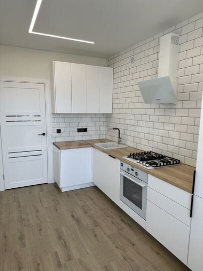 1-к. квартира, 42 м², 3/8 эт.