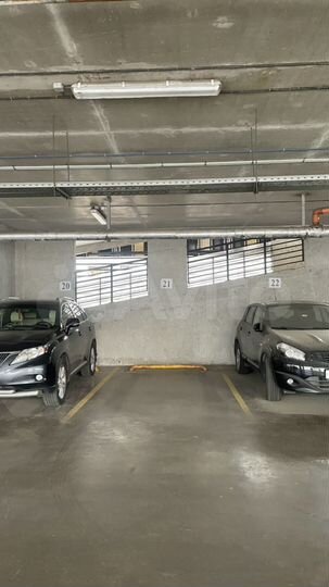 Машиноместо