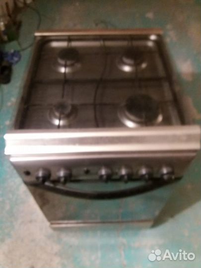 Продам газовую плиту 50 см